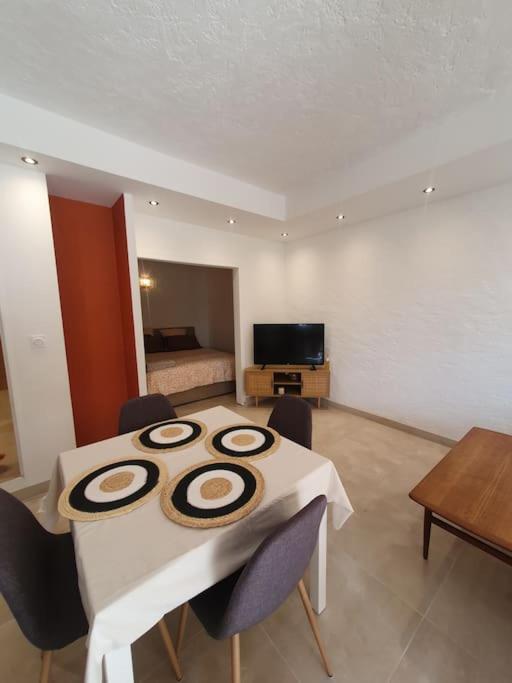 Appartement 30 M De La Plage Grimaud Eksteriør bilde
