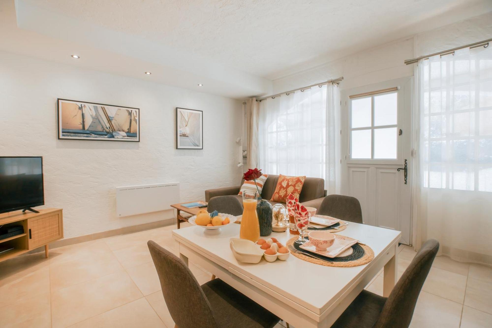 Appartement 30 M De La Plage Grimaud Eksteriør bilde