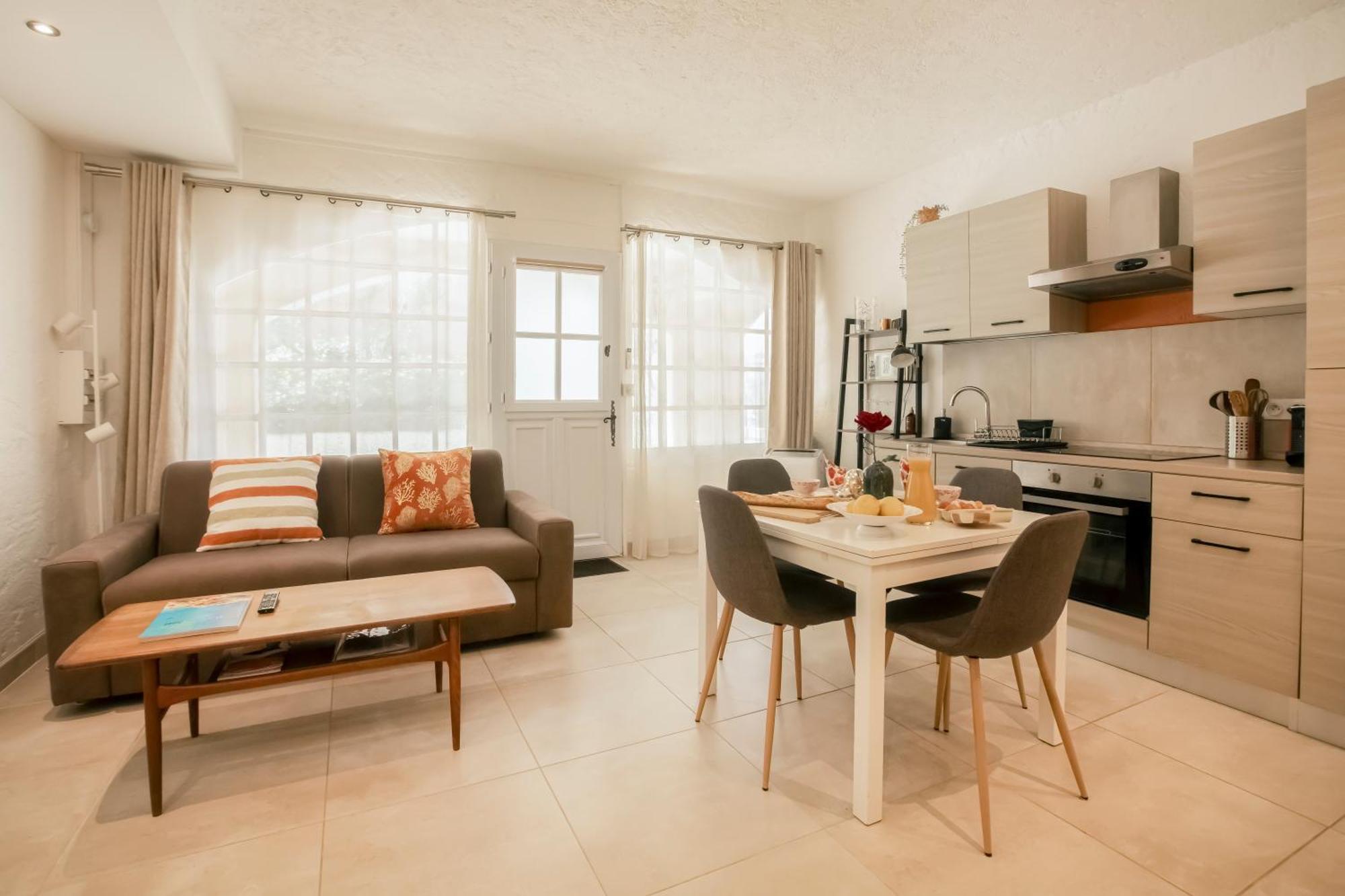 Appartement 30 M De La Plage Grimaud Eksteriør bilde